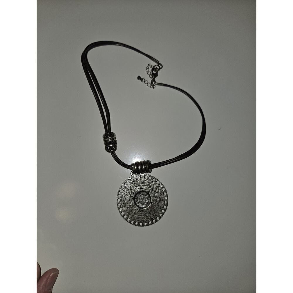 Boho Silver Tone Round Medallion Pendant Necklace Black Cord Green Rhinestone - Picture 5 of 6